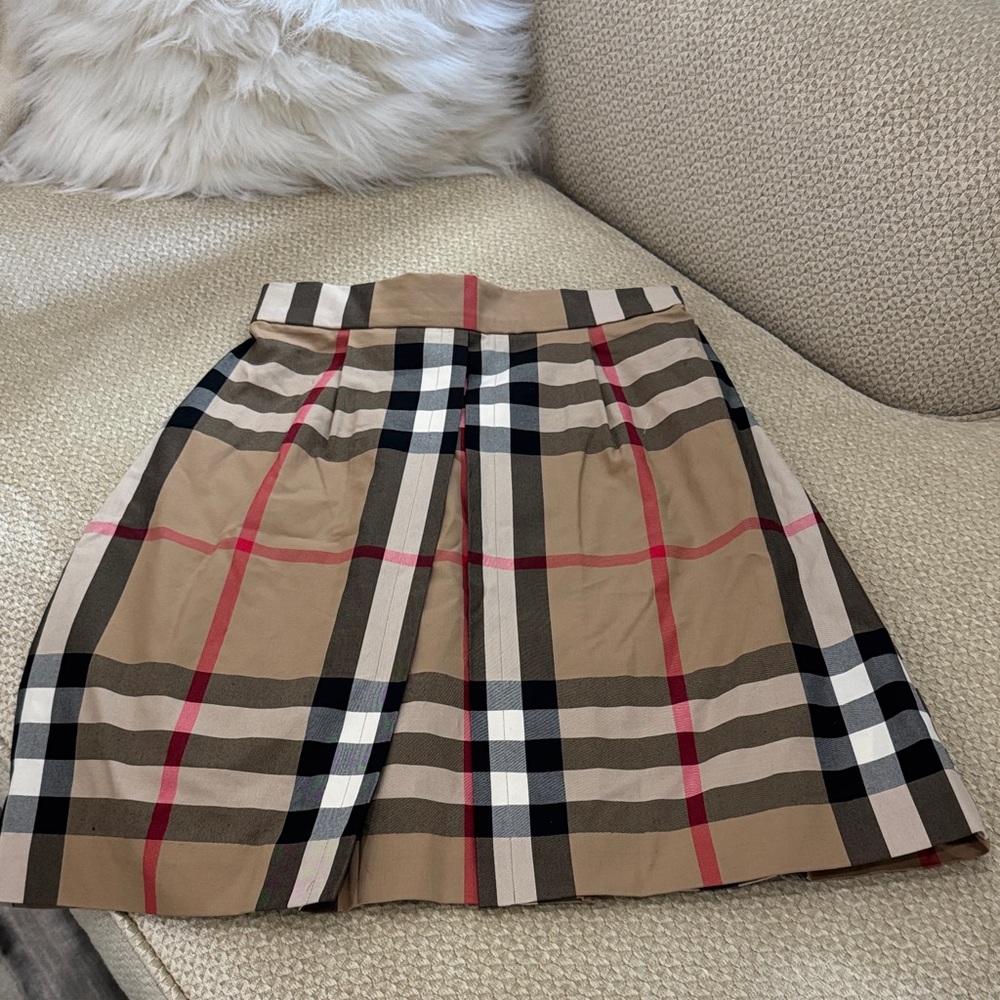 Burberry Tan and Red Check A-Line Skirt